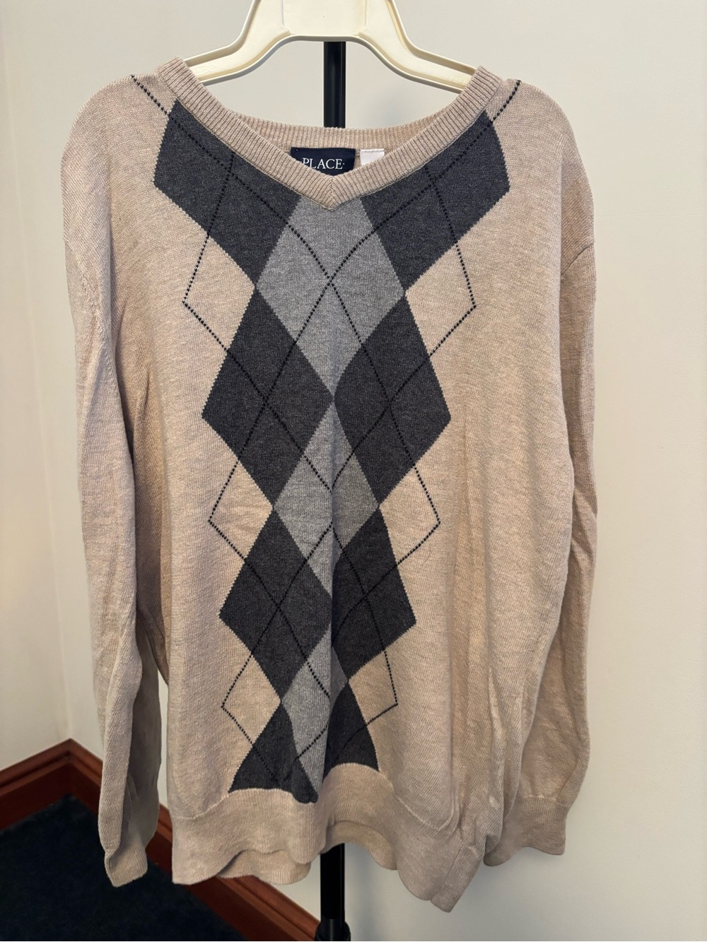 Place Beige V-Neck Sweater with Gray and Black Argyle
